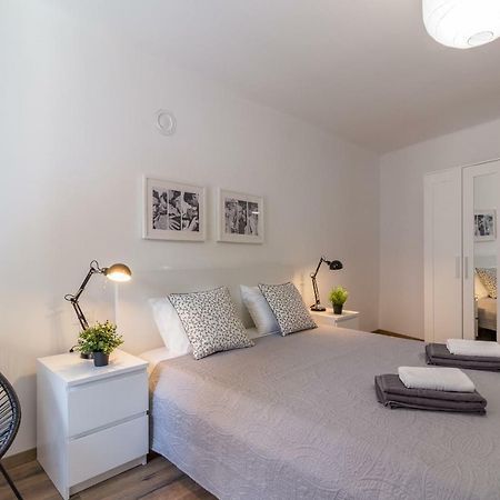 Central New Apartment Nonna Mara Rovinj Buitenkant foto