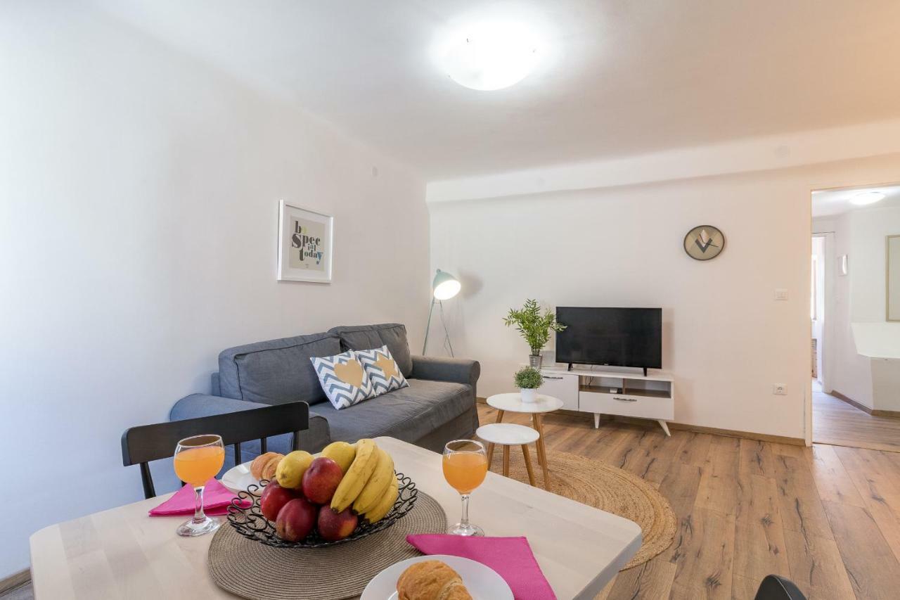 Central New Apartment Nonna Mara Rovinj Buitenkant foto