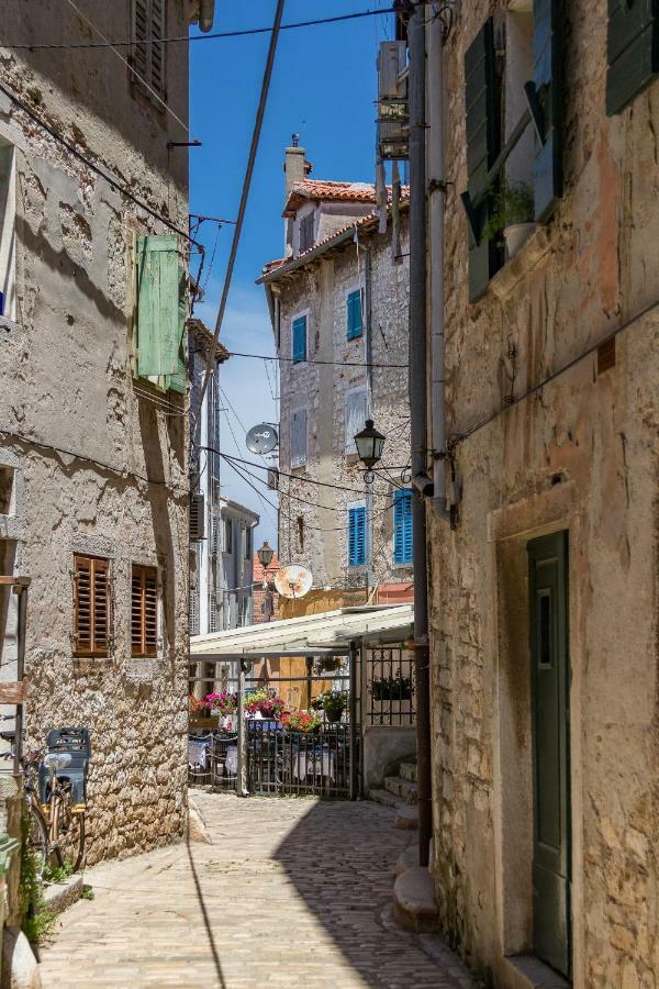 Central New Apartment Nonna Mara Rovinj Buitenkant foto
